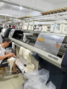 Custom sweater manufacturing process in professional knitwear factory in Shantou China