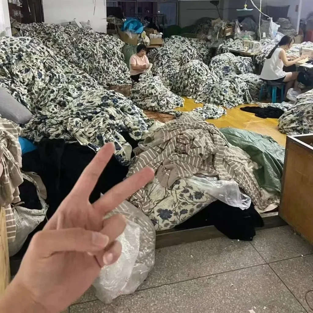 Custom sweater manufacturing process in professional knitwear factory in Shantou China
