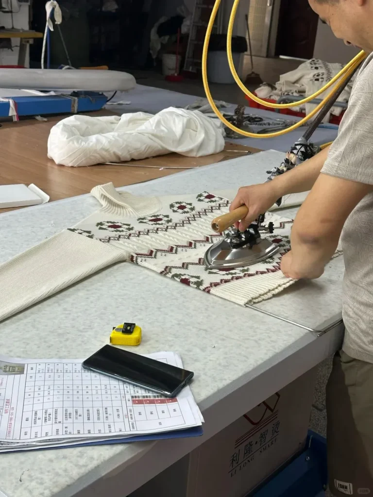 Custom sweater manufacturing process in professional knitwear factory in Shantou China