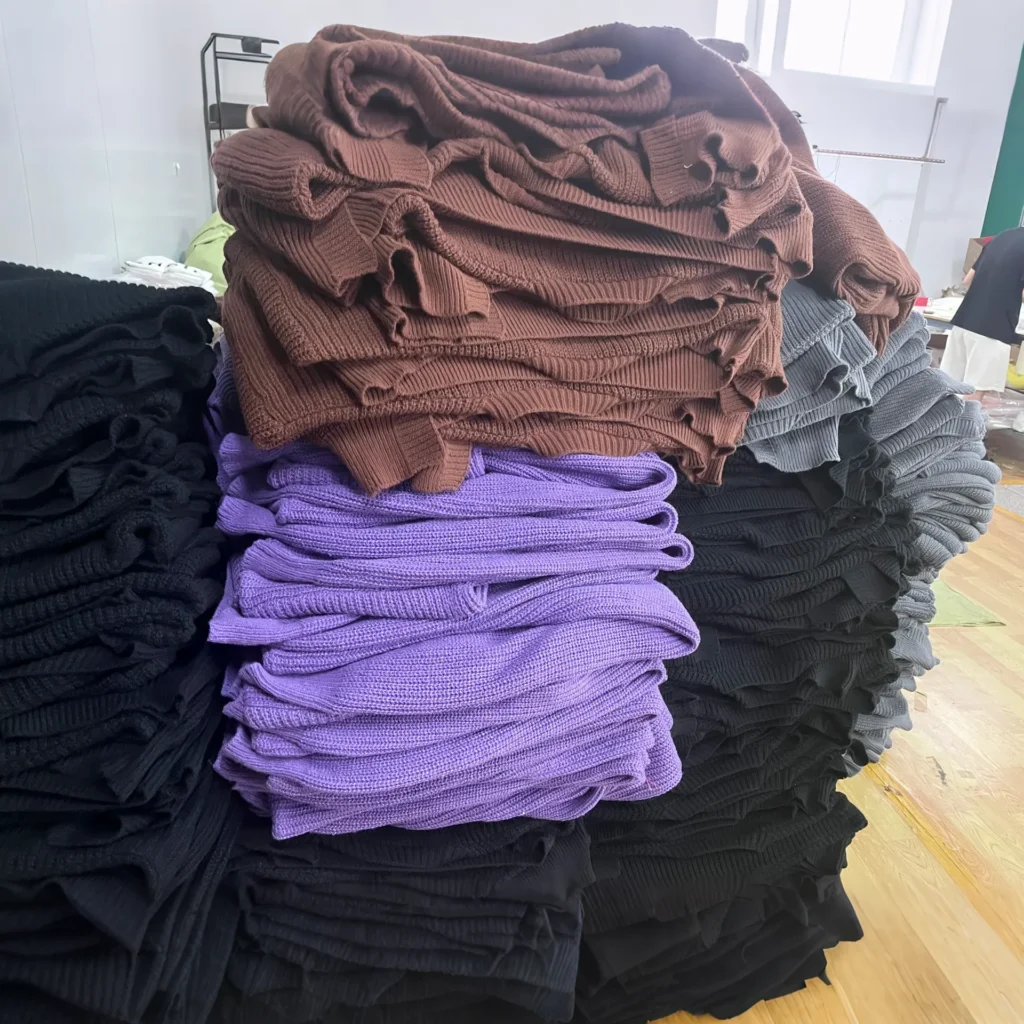 High quality wool and cashmere sweaters produced by knitwear factory in China